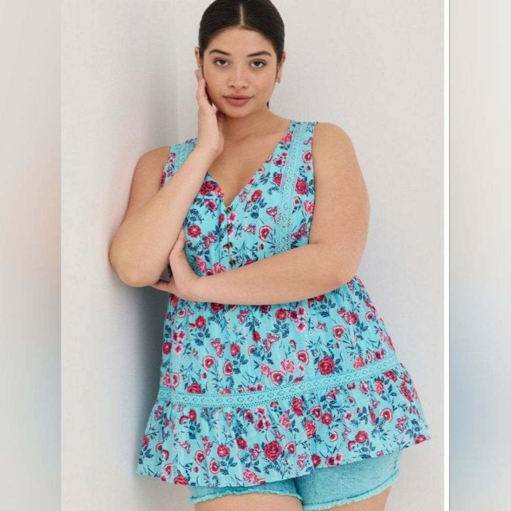 Torrid Floral Sleeveless Babydoll Sleeveless Top Size 2